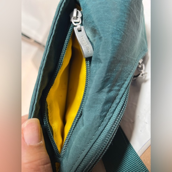 Shoulder bag - Picture 4 of 5